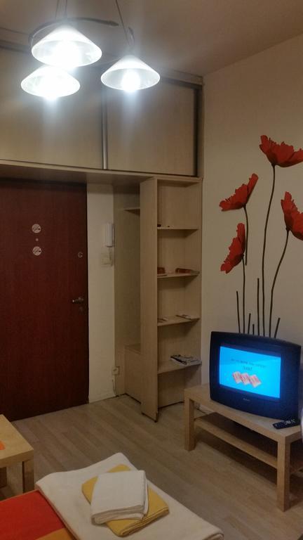 Euro-Room Rooms & Apartments Krasków Εξωτερικό φωτογραφία