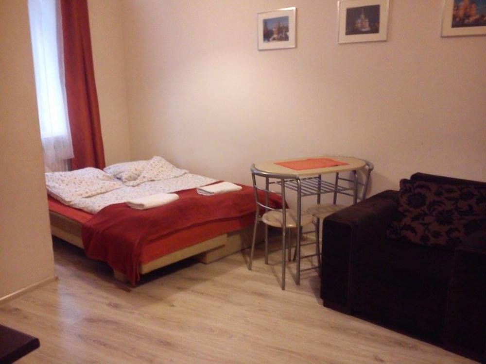 Euro-Room Rooms & Apartments Krasków Εξωτερικό φωτογραφία