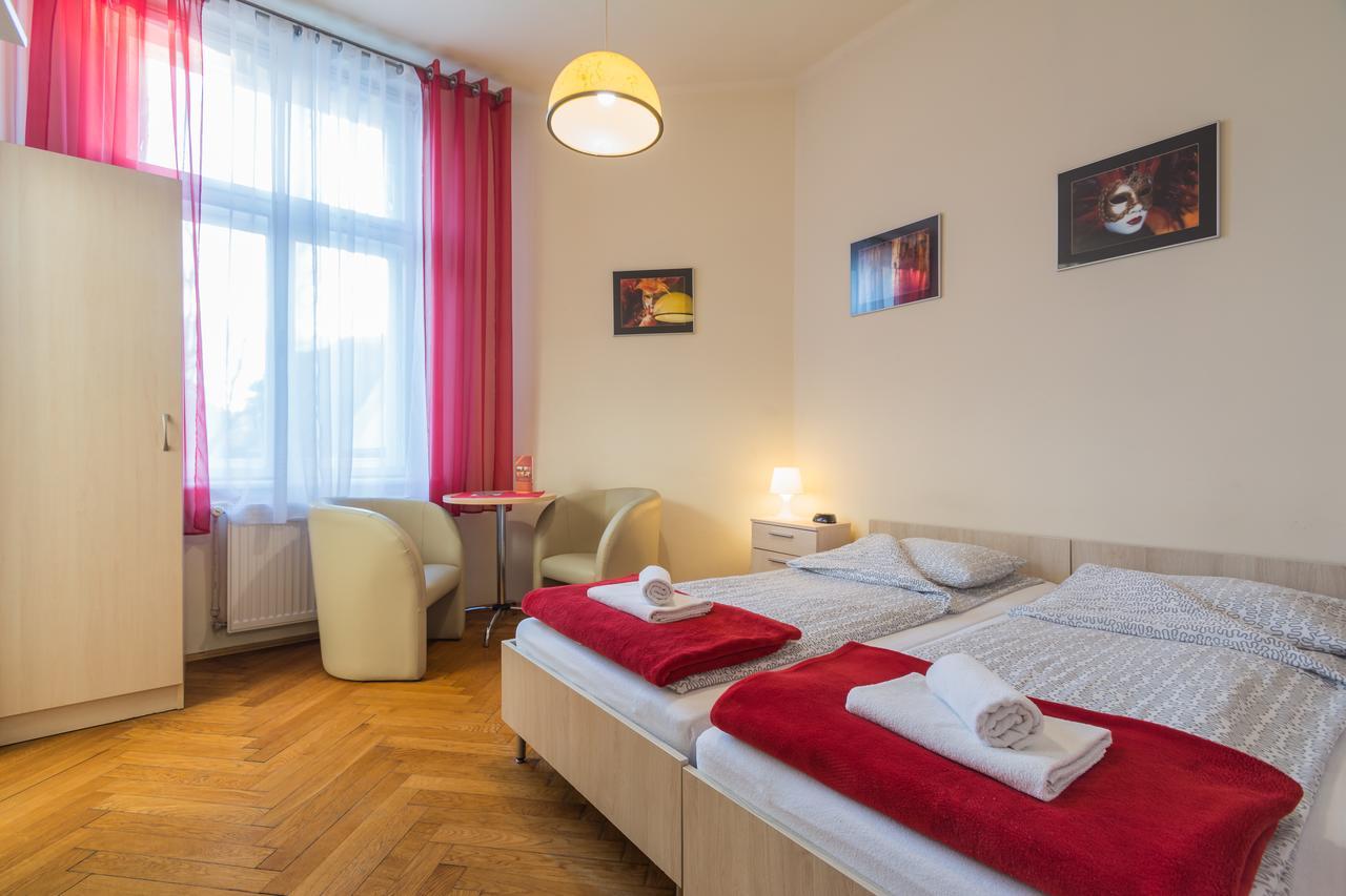 Euro-Room Rooms & Apartments Krasków Εξωτερικό φωτογραφία