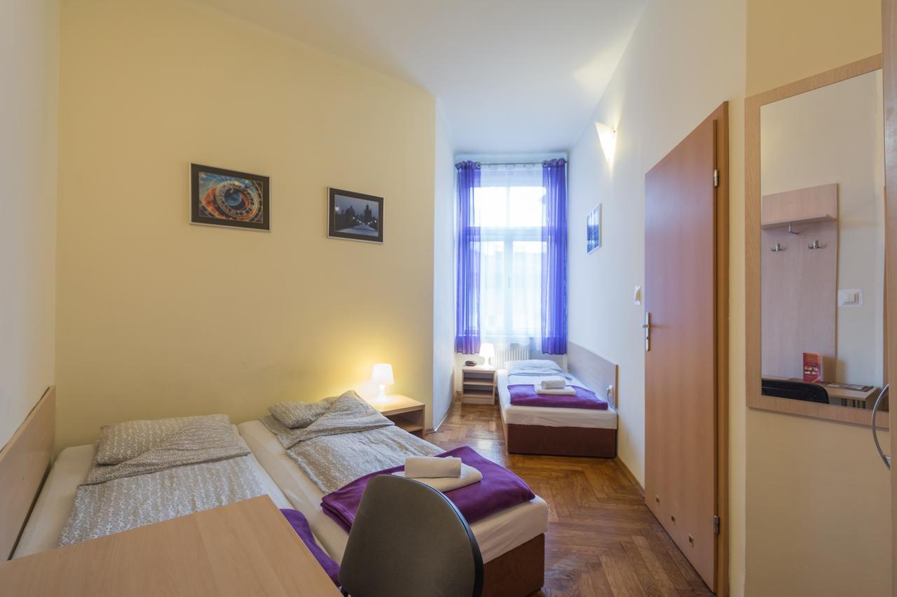 Euro-Room Rooms & Apartments Krasków Εξωτερικό φωτογραφία