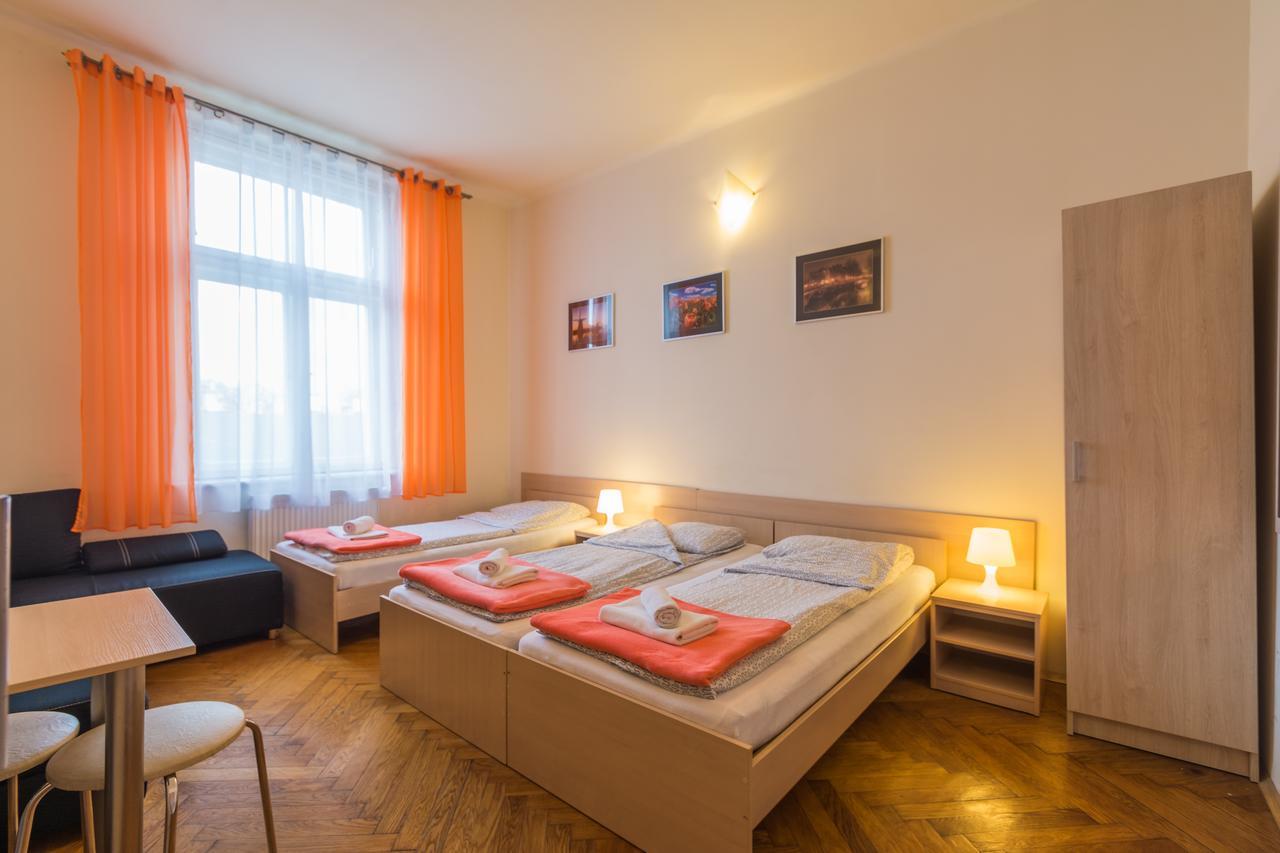 Euro-Room Rooms & Apartments Krasków Εξωτερικό φωτογραφία