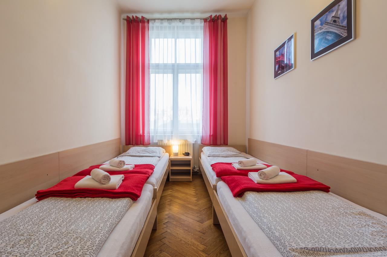 Euro-Room Rooms & Apartments Krasków Εξωτερικό φωτογραφία