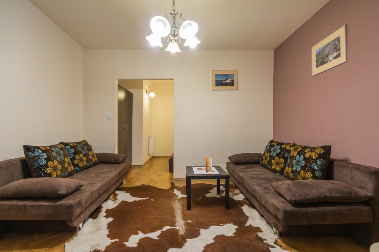 Euro-Room Rooms & Apartments Krasków Εξωτερικό φωτογραφία